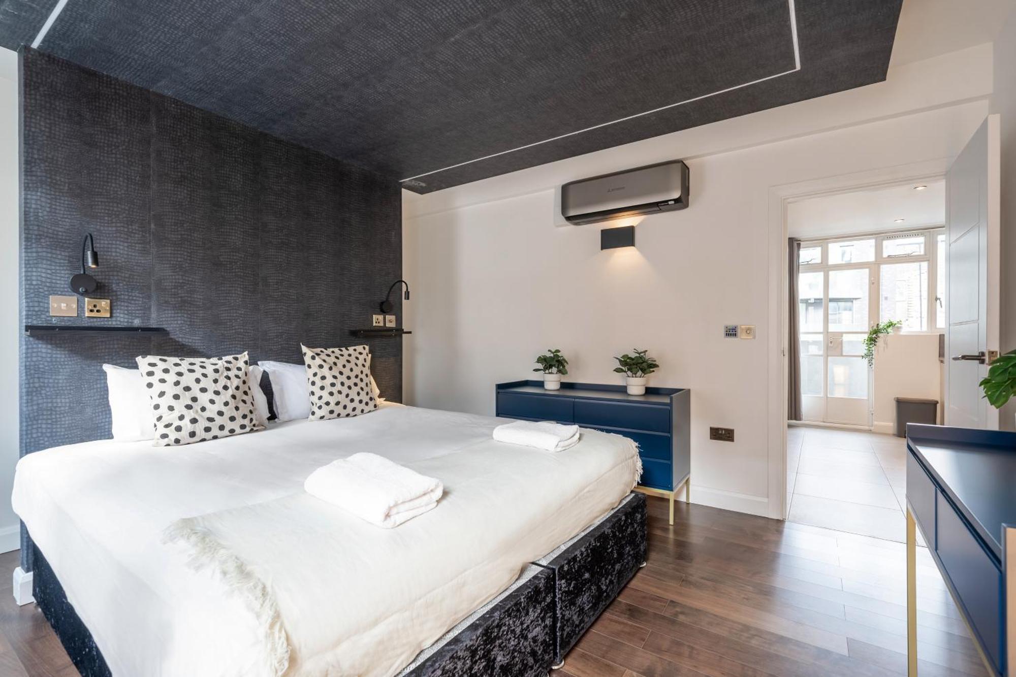 Stay At Whitfield Street Londra Esterno foto