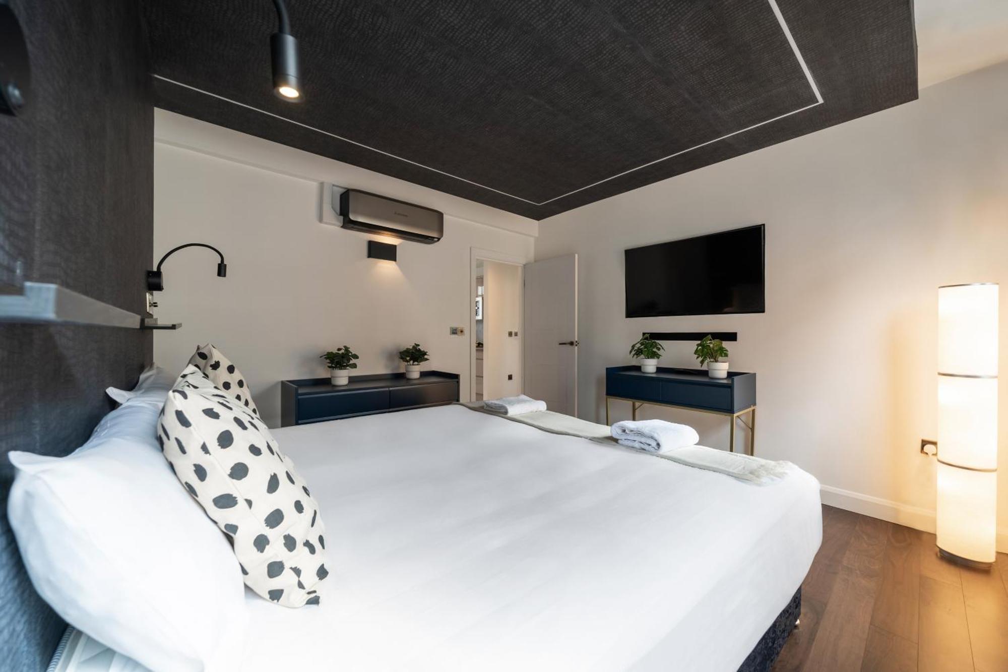 Stay At Whitfield Street Londra Esterno foto